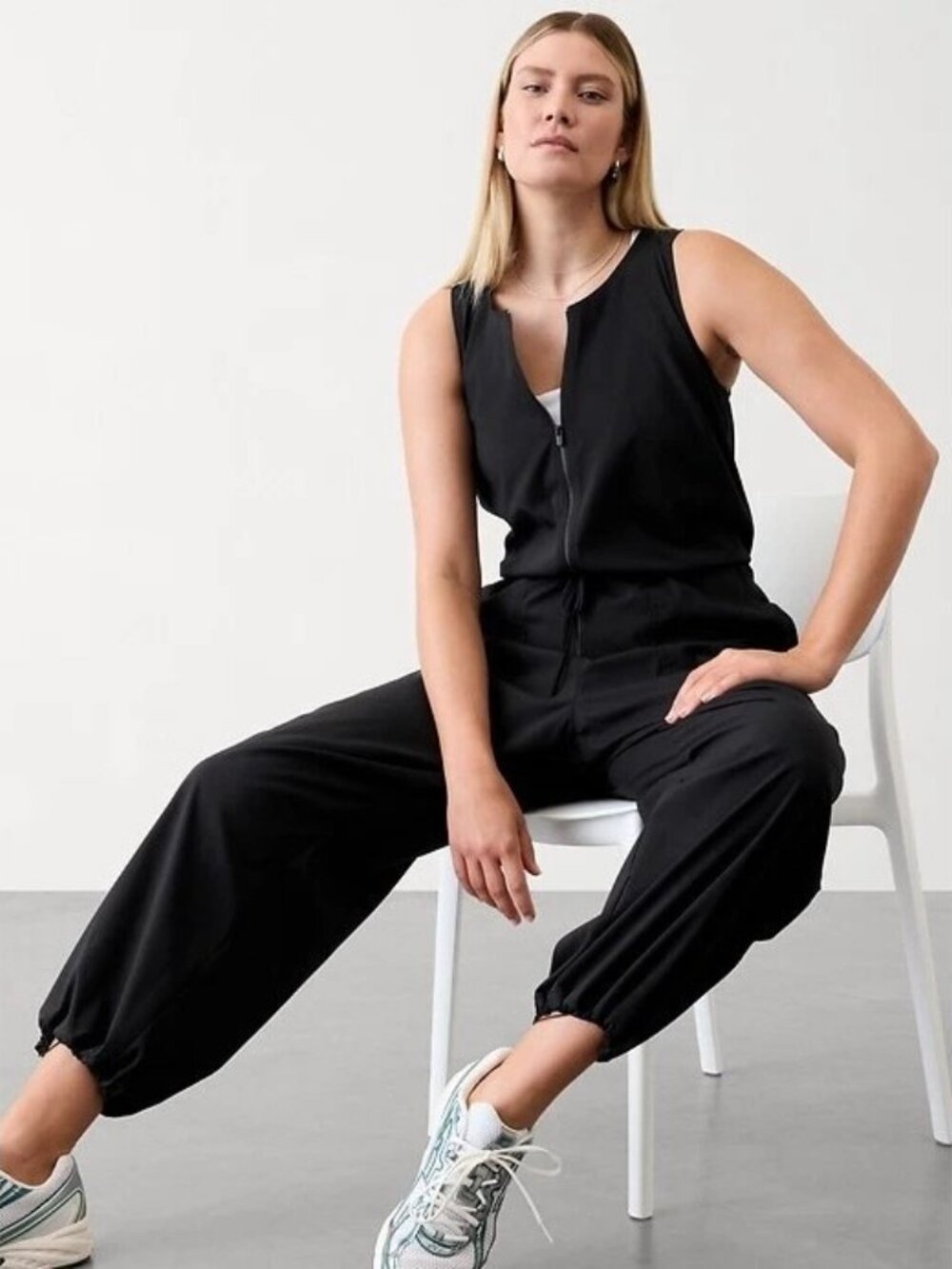Athleta Flex Jumpsuit Sleeveless Straight Leg Cinch Waist In Black